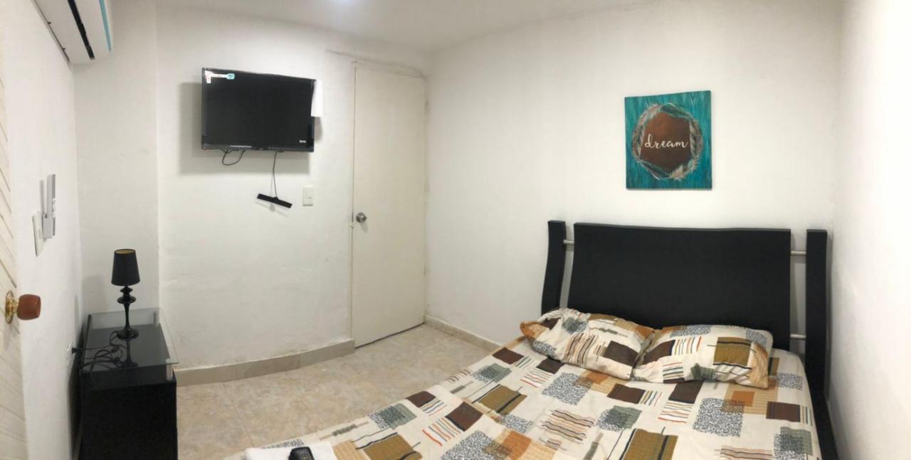 Martinica Hostel Cartagena Bagian luar foto